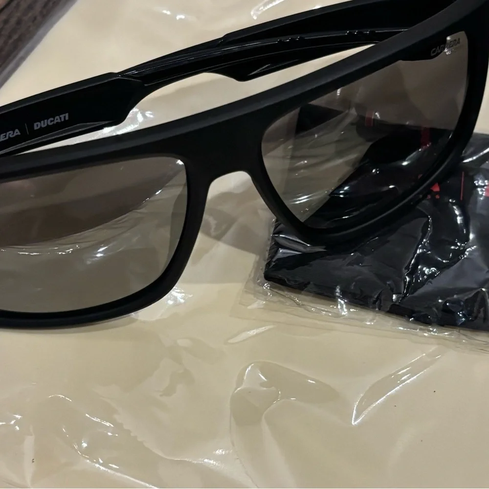 Carrera Carduc x Ducati Black Sunglasses with Gray Lenses BRAND NEW with case